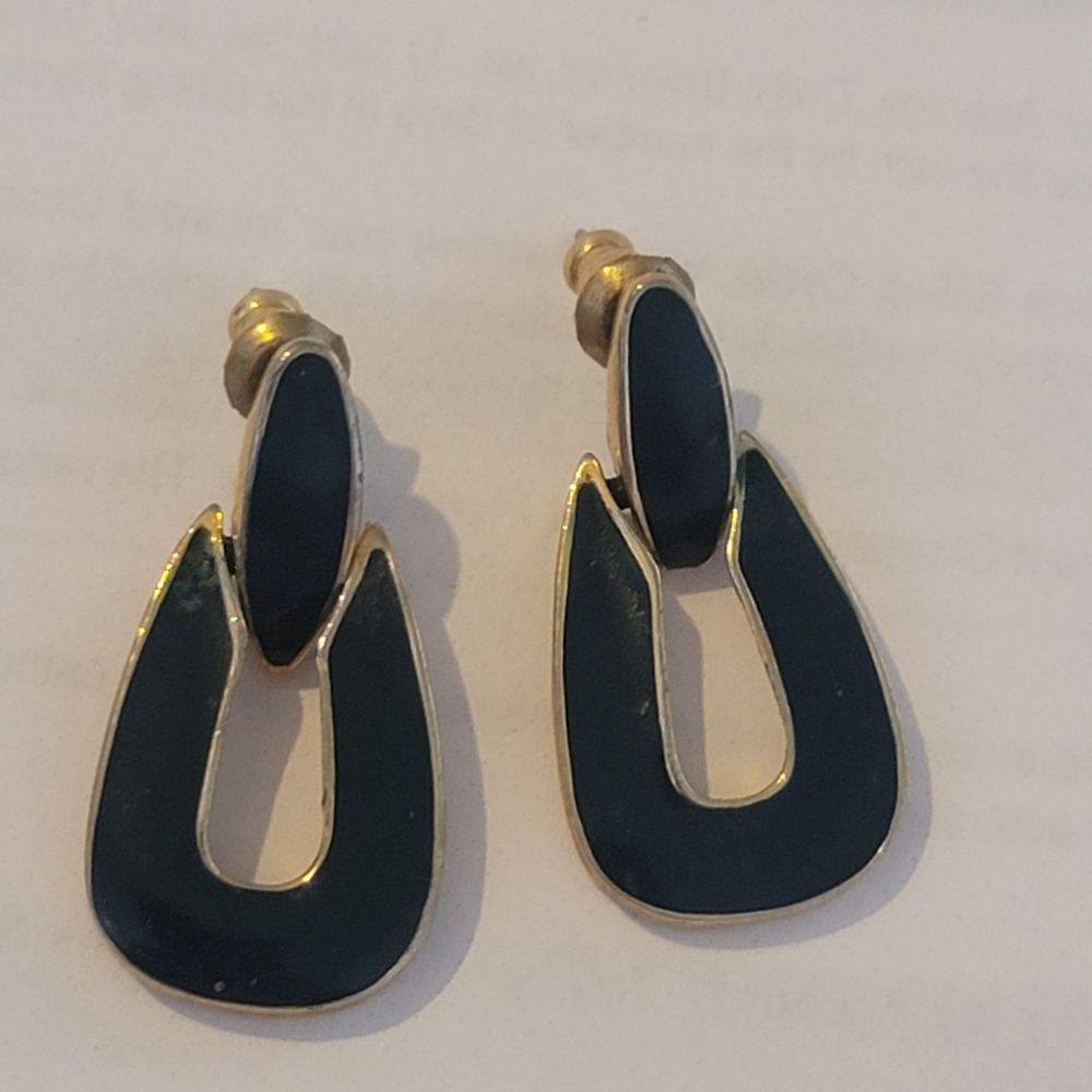 Vintage Napier‎ Gold Tone & Black Enamel Drop Earrings Signed Designer